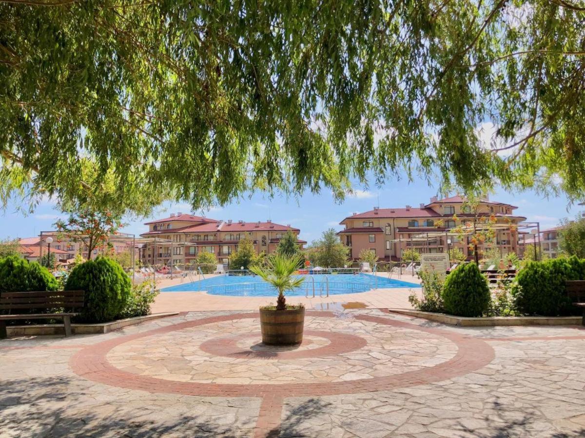 Charming Studio In Sorrento Sole Mare Sveti Vlas Eksteriør bilde